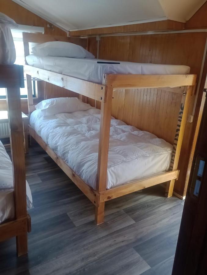 Auberge de jeunesse Isla Yu Backpacker à Puerto Natales Extérieur photo