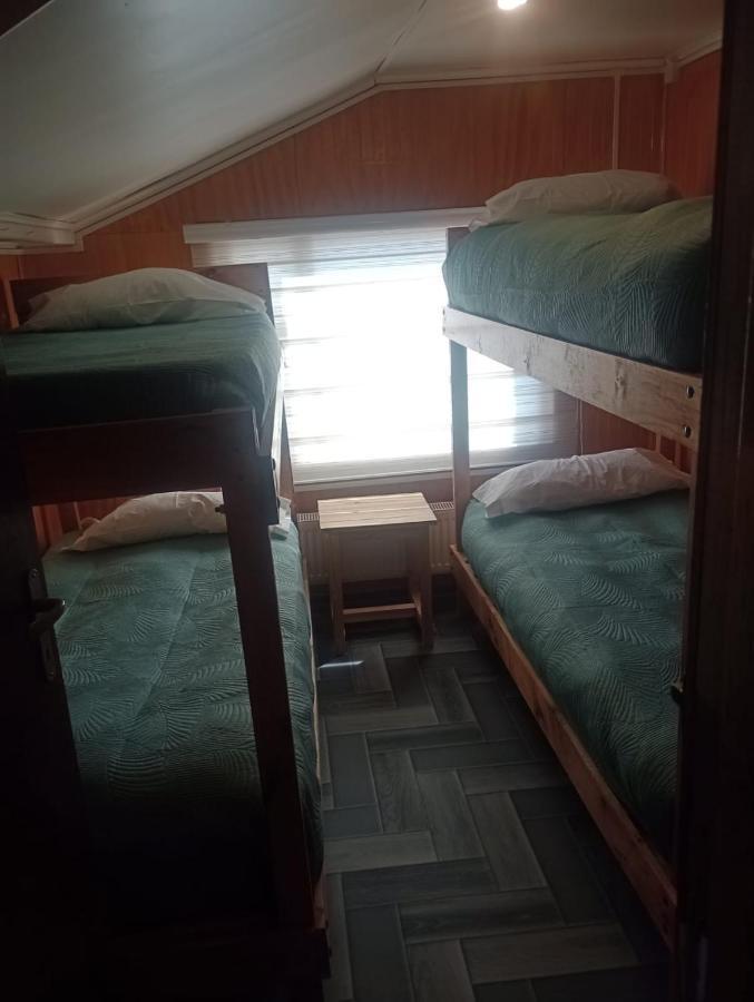 Auberge de jeunesse Isla Yu Backpacker à Puerto Natales Extérieur photo